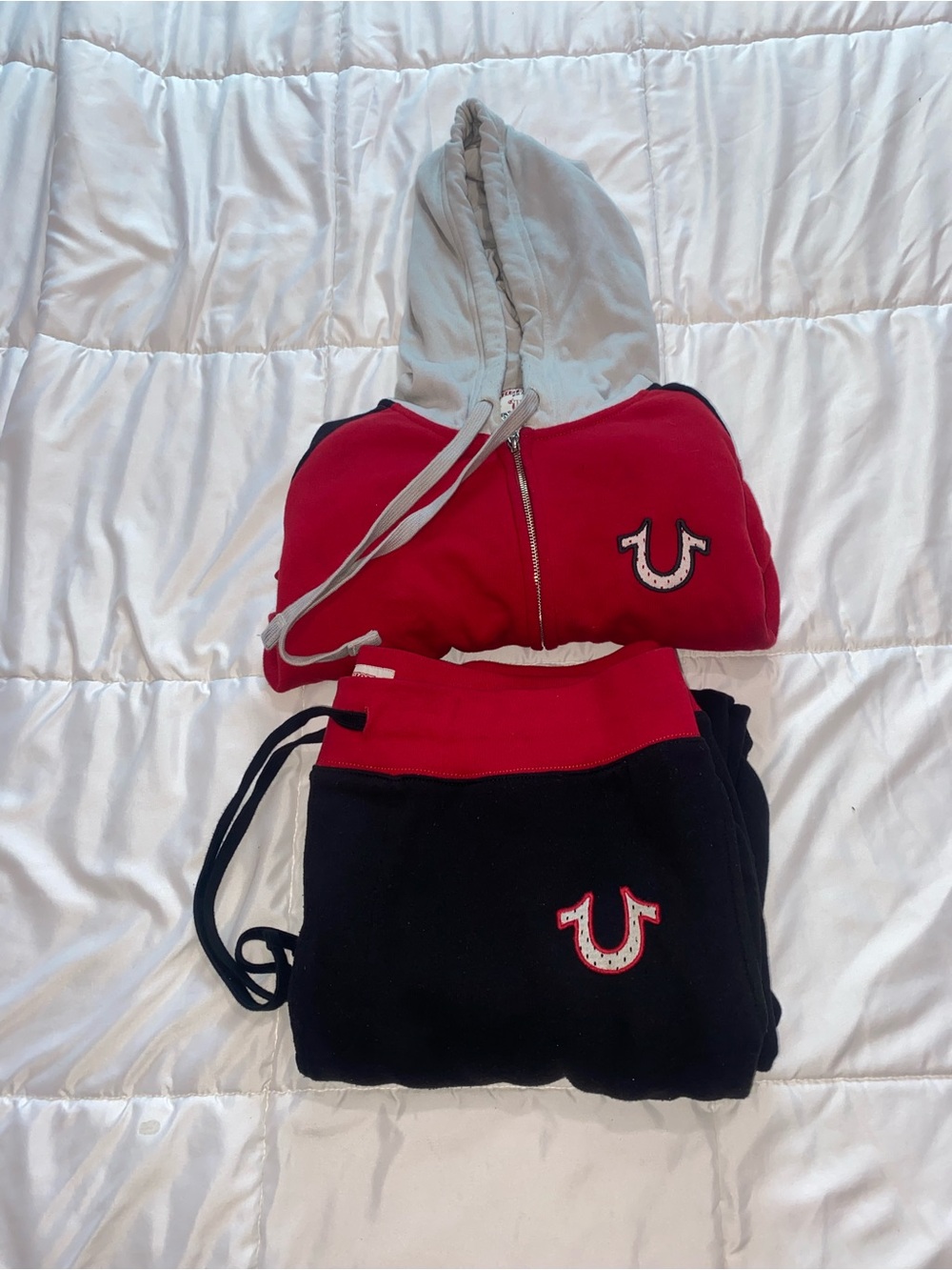 True Religion set